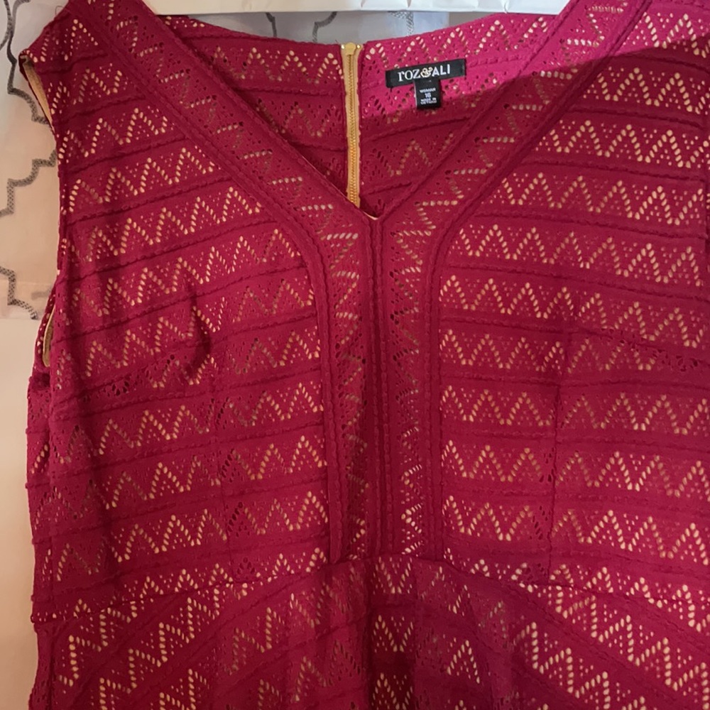 Dress - Picture 2 of 2